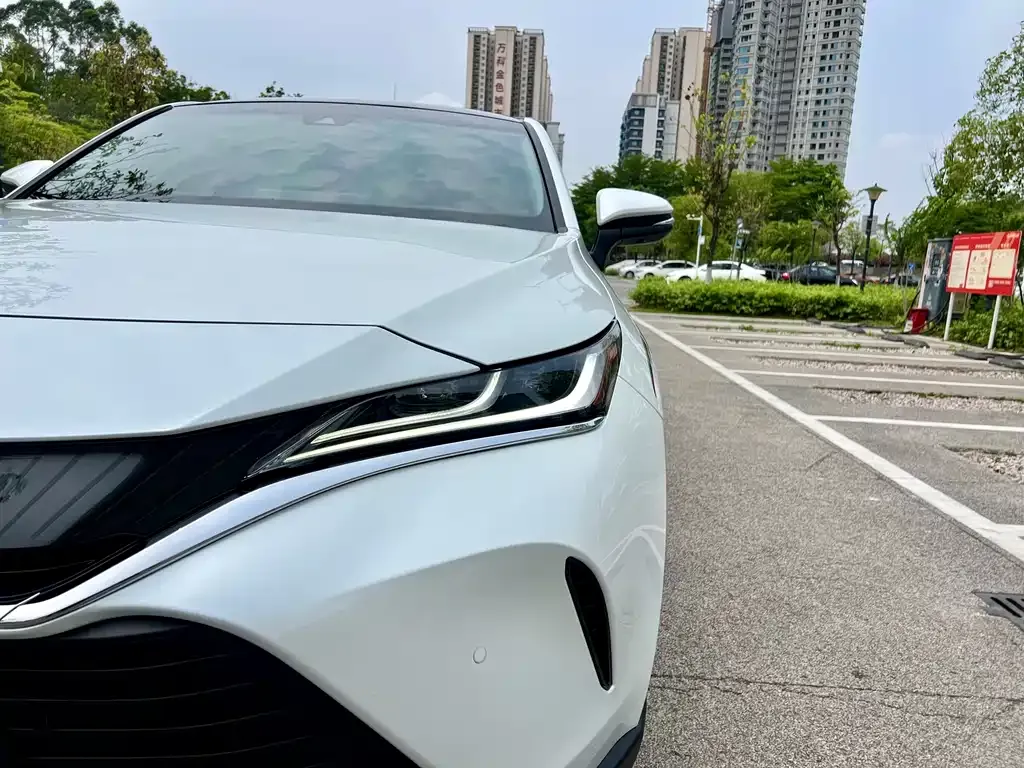Toyota Harrier 2022 из CN, фото 3
