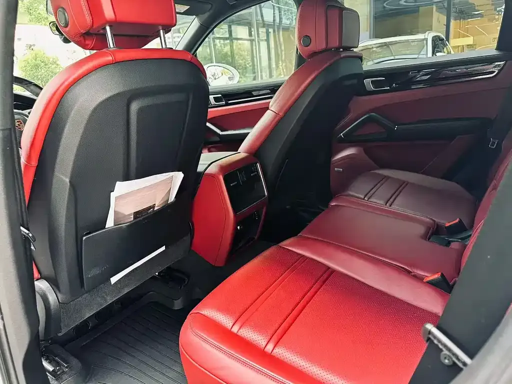 Porsche Cayenne 2022 из CN, фото 2