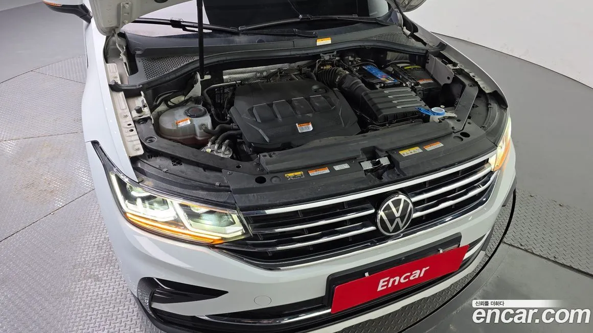 Volkswagen Tiguan 2022 из KR, фото 10