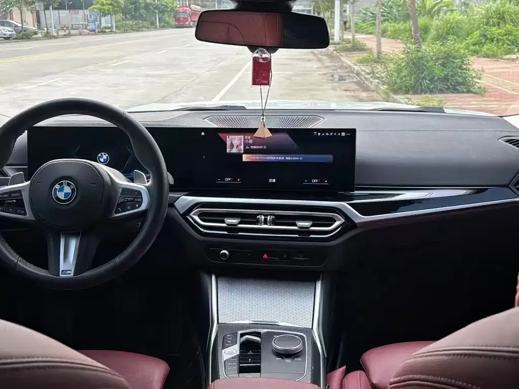 BMW 3 Series 2023 из CN, фото 5