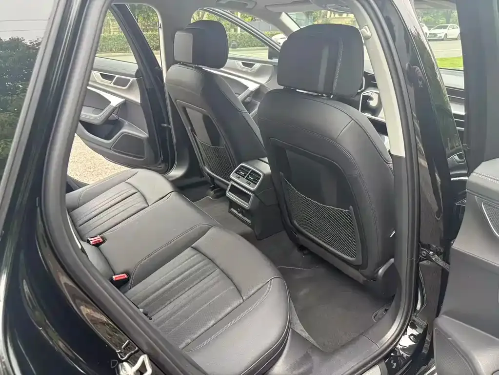 Audi A6 (Import) — фото 3