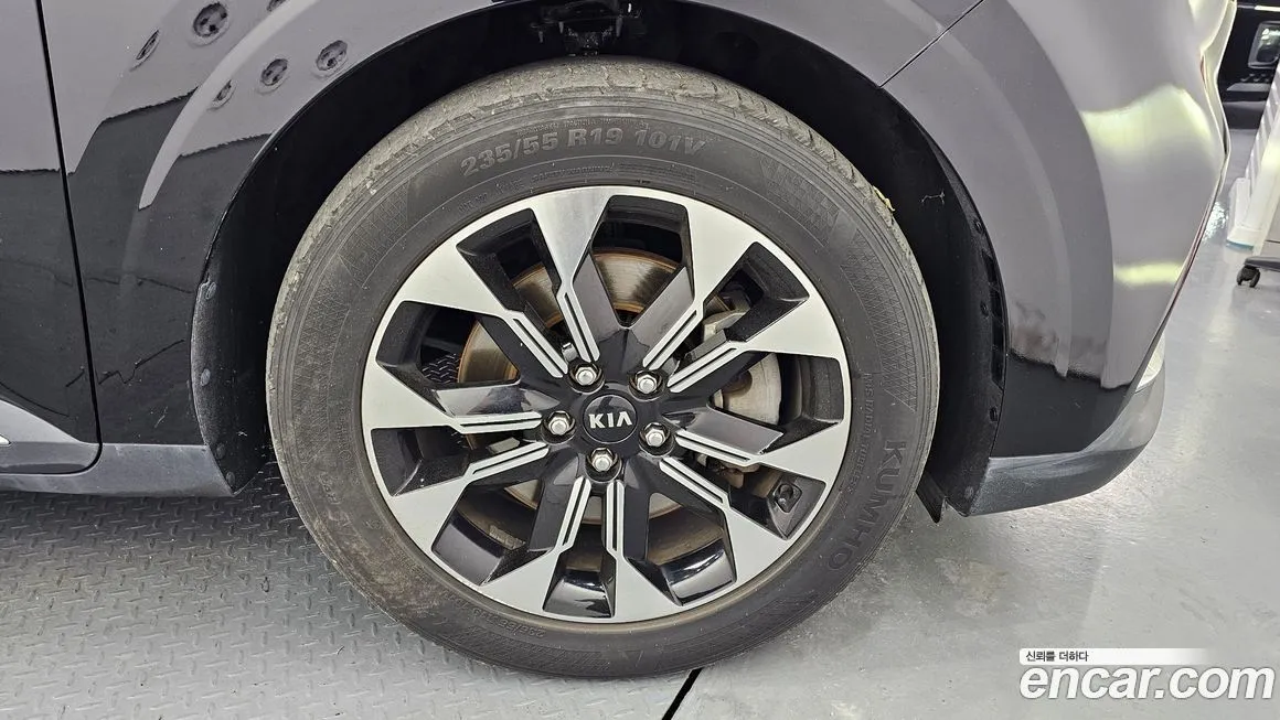 Kia Carnival 2021 из KR, фото 9