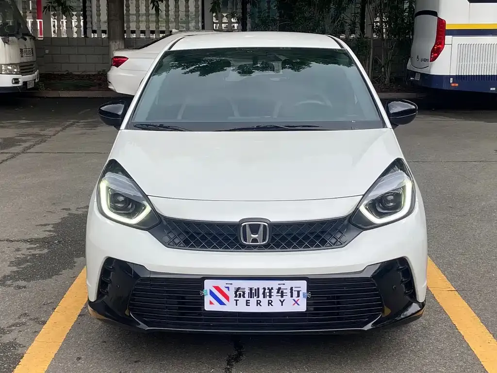 Honda Fit 2023 из CN, фото 3