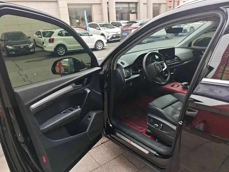 Audi Q5L 2024 из CN, фото 5