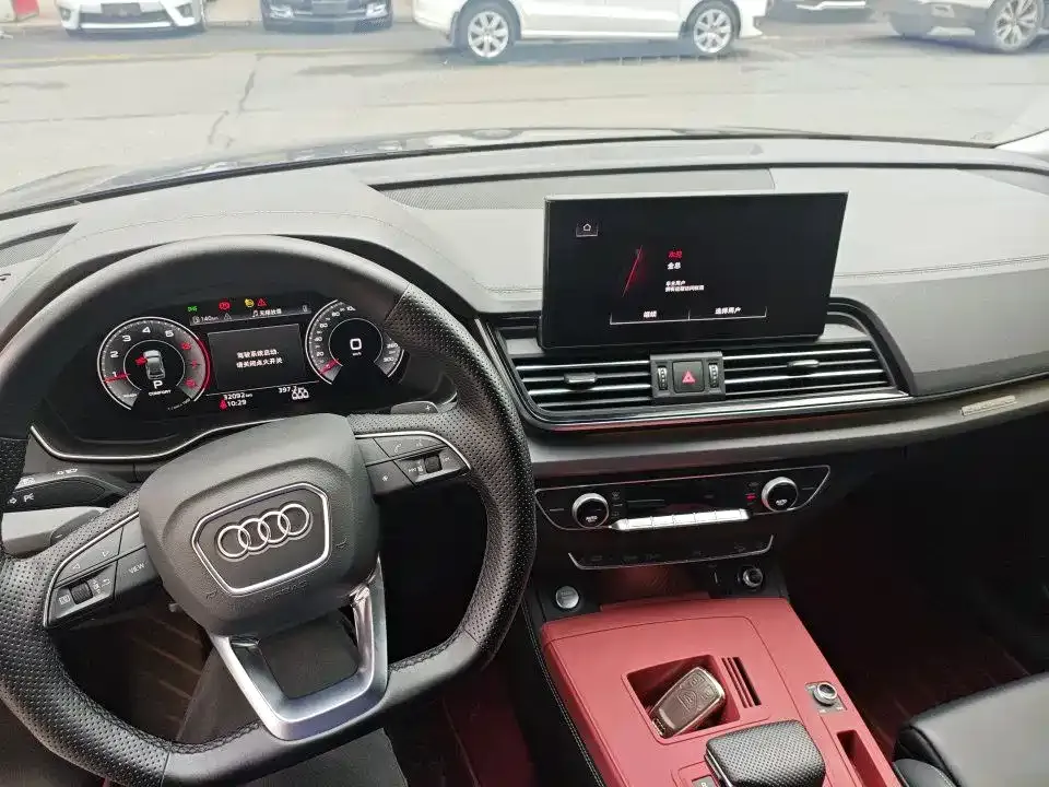 Audi Q5L 2024 из CN, фото 4