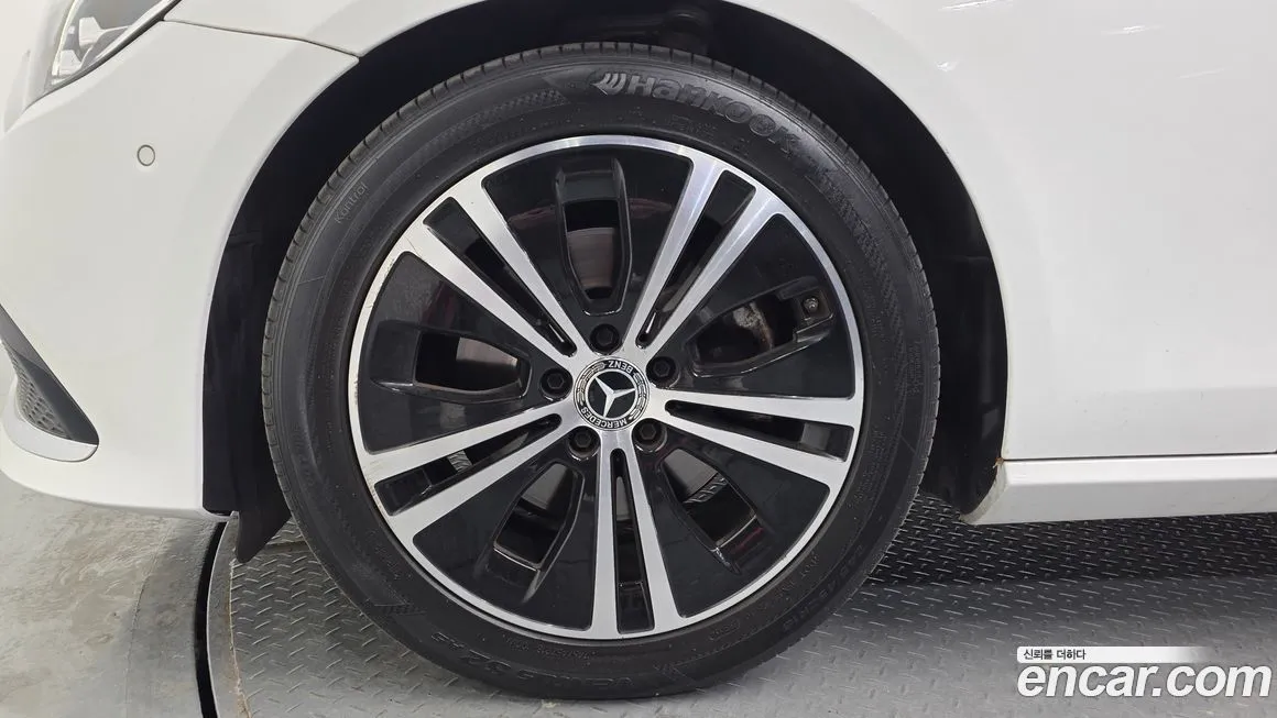 Mercedes-Benz E-Class 2021 из KR, фото 9