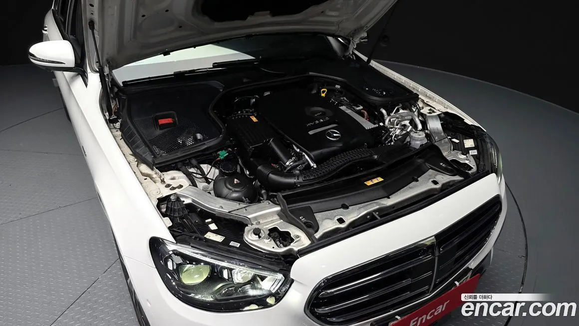 Mercedes-Benz E-Class 2021 из KR, фото 10