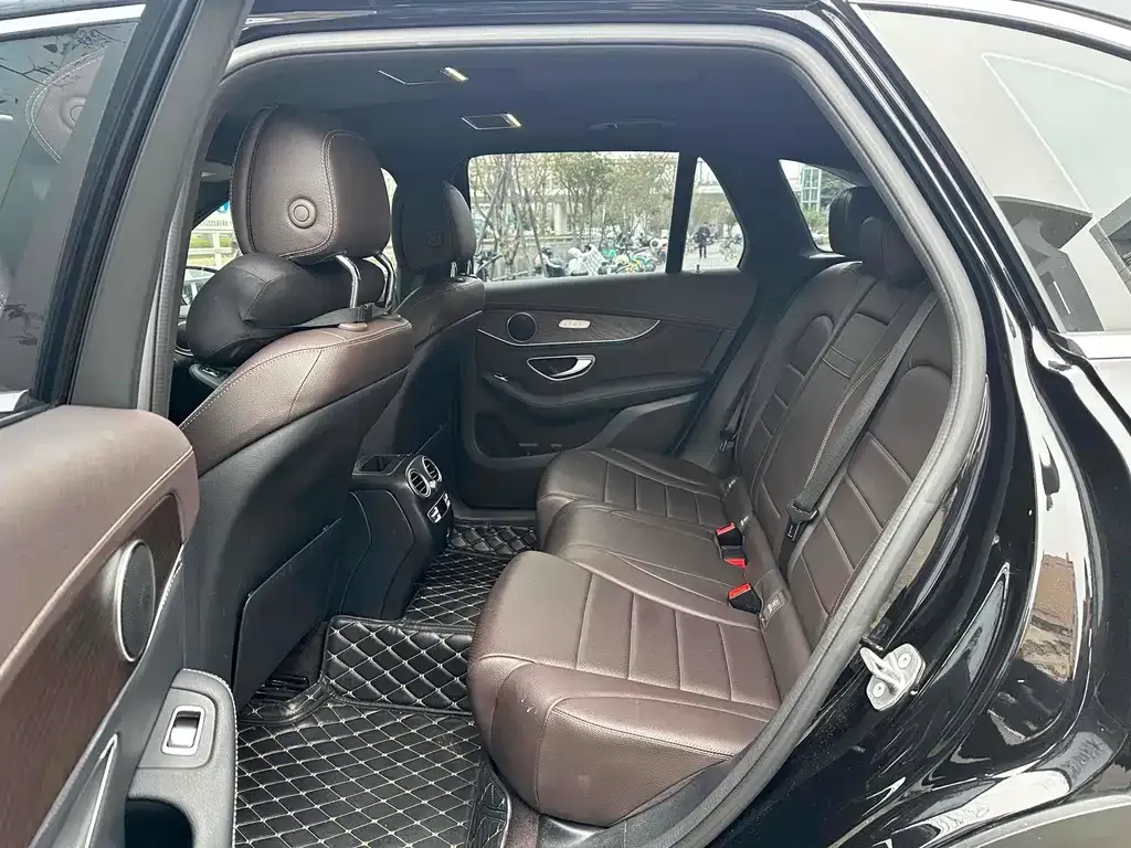 Mercedes-Benz GLC 2023 из CN, фото 5