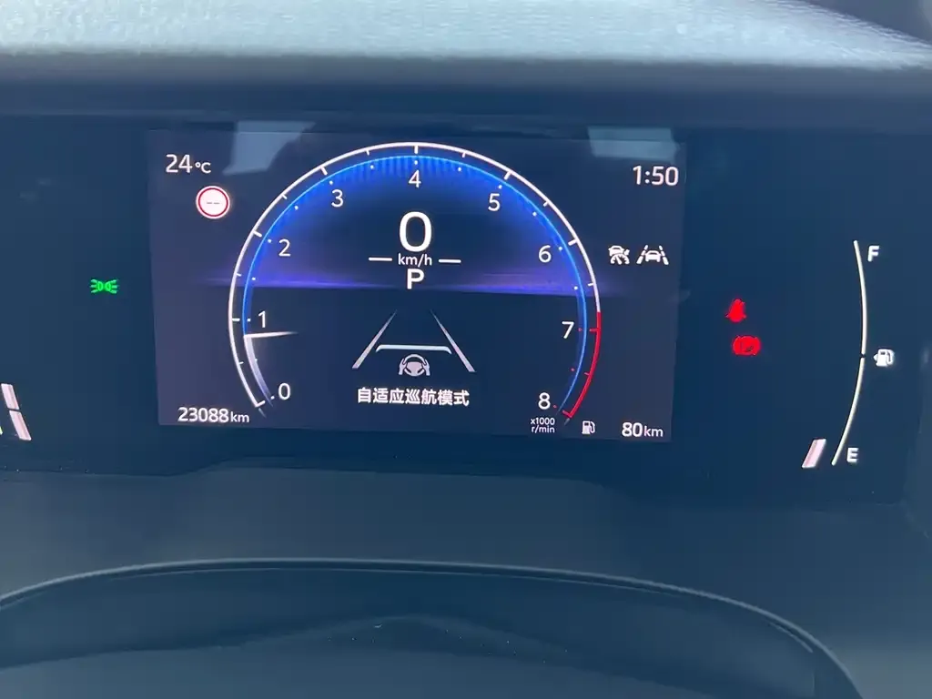 Toyota Camry 2024 из CN, фото 2