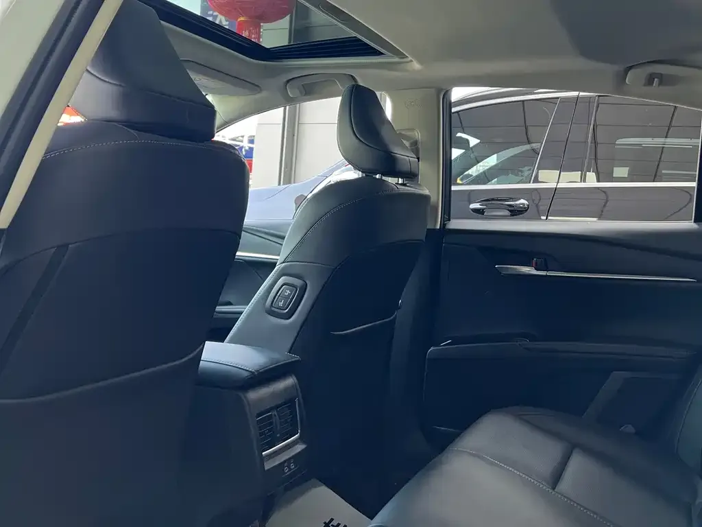 Toyota Camry 2024 из CN, фото 6