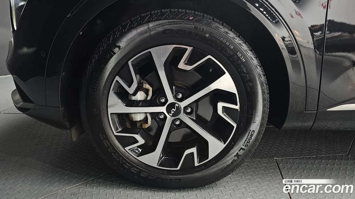 Kia Sportage — фото 8
