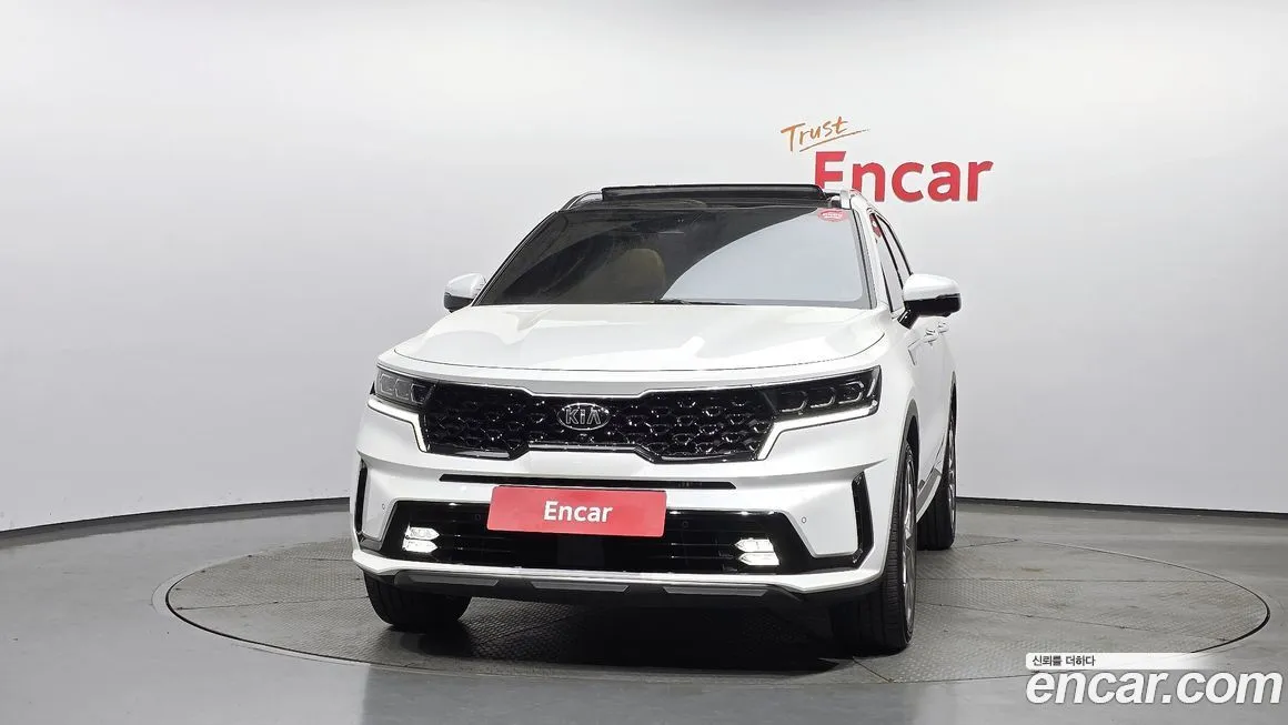 Kia Sorento — фото 5