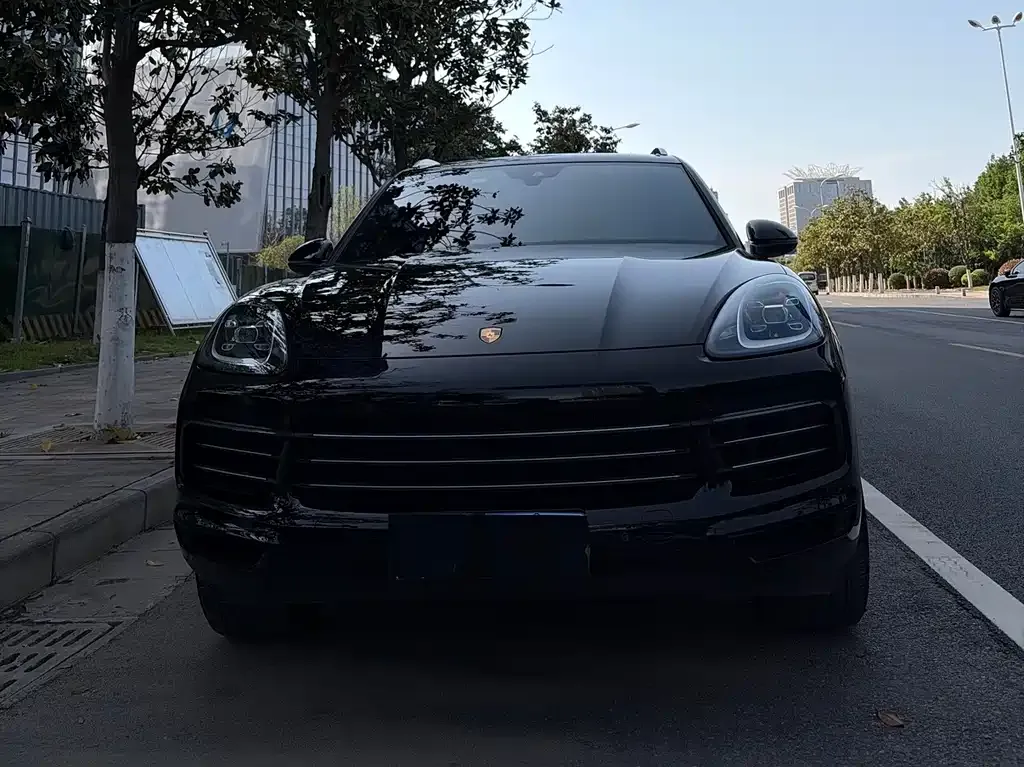 Porsche Cayenne 2023 из CN, фото 5