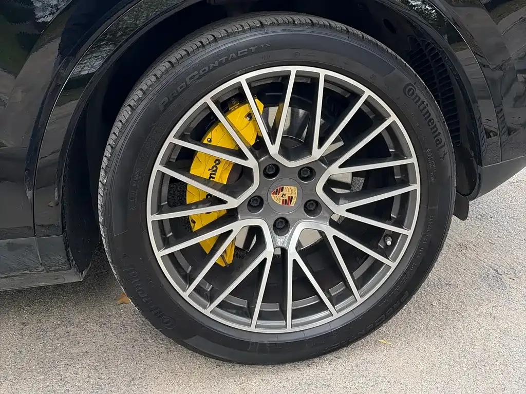 Porsche Cayenne 2023 из CN, фото 10