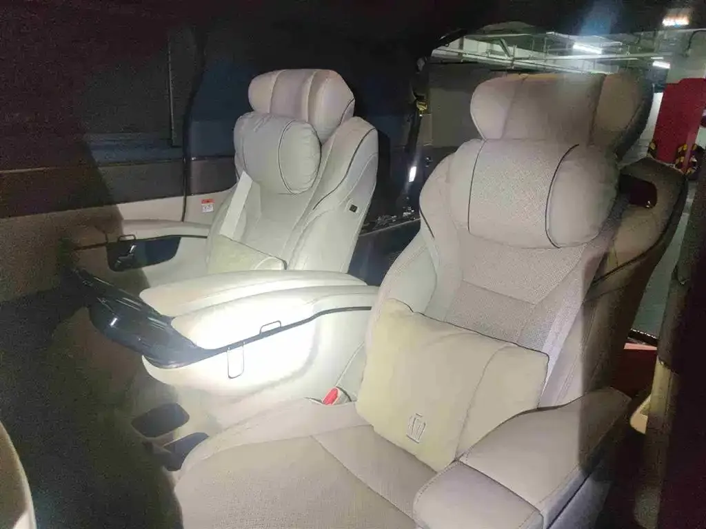 Toyota Vellfire 2024 из CN, фото 2