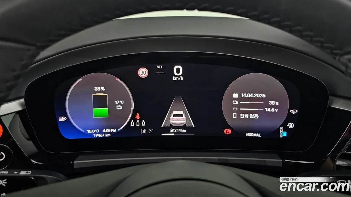 Porsche Macan 2025 из KR, фото 8