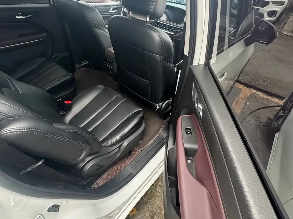 GAC Motor Trumpchi M6 2023 из CN, фото 2