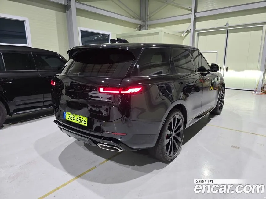 Land Rover Range Rover Sport 2026 из KR, фото 4