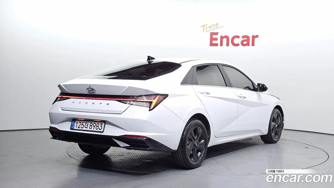Hyundai AVANTE 2023 из KR, фото 6