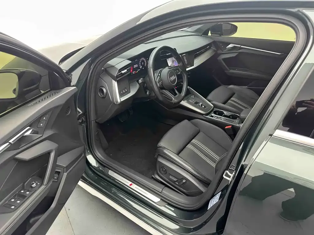 Audi A3 — фото 10