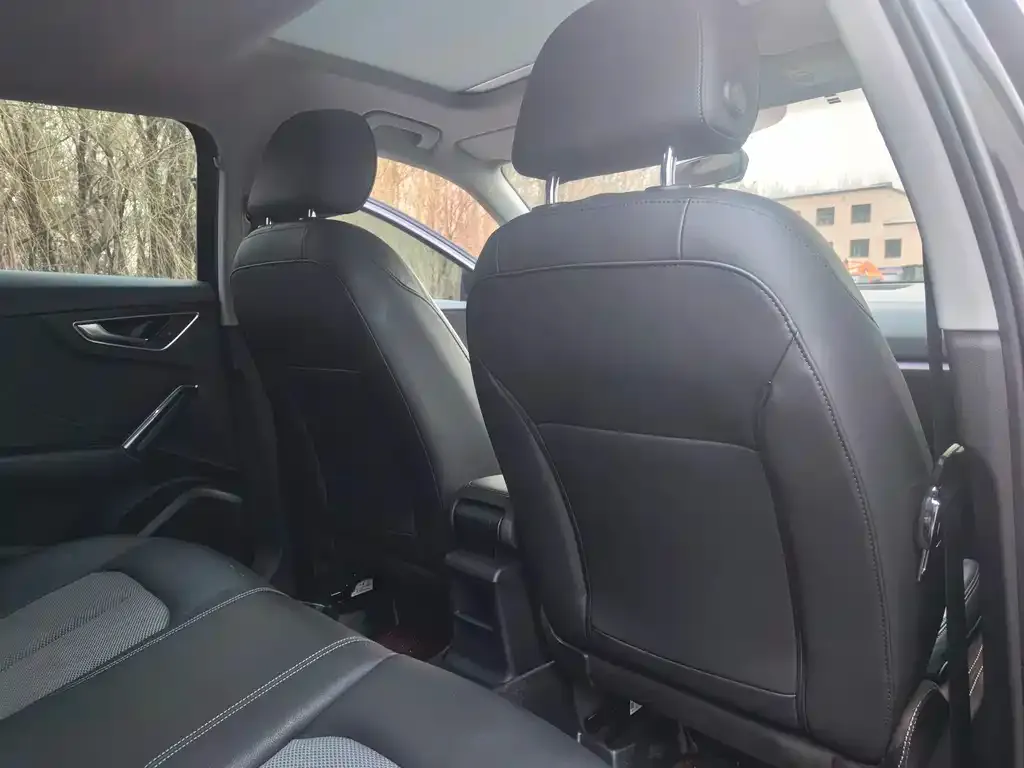 Audi Q2L 2021 из CN, фото 2
