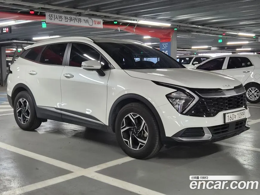 Kia Sportage — фото 8