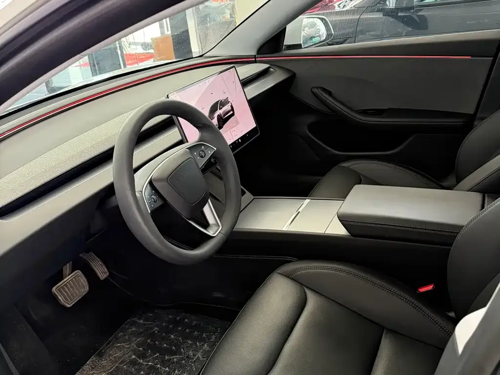 Tesla Model 3 2025 из CN, фото 3