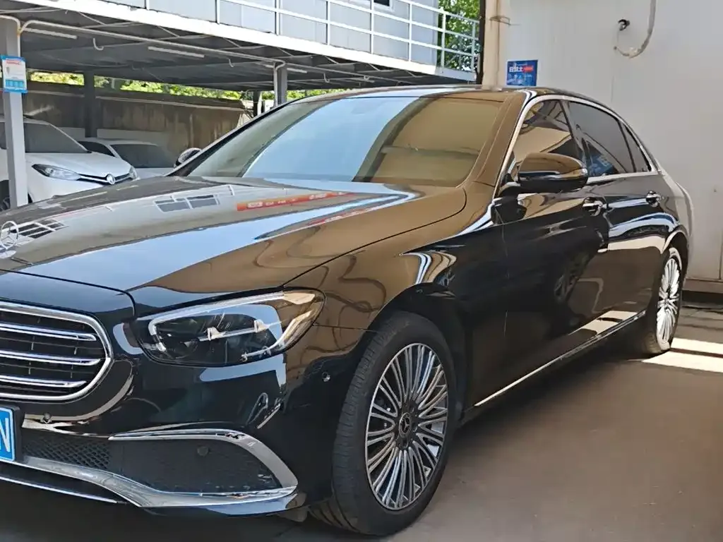 Mercedes-Benz E-Class 2023 из CN, фото 1