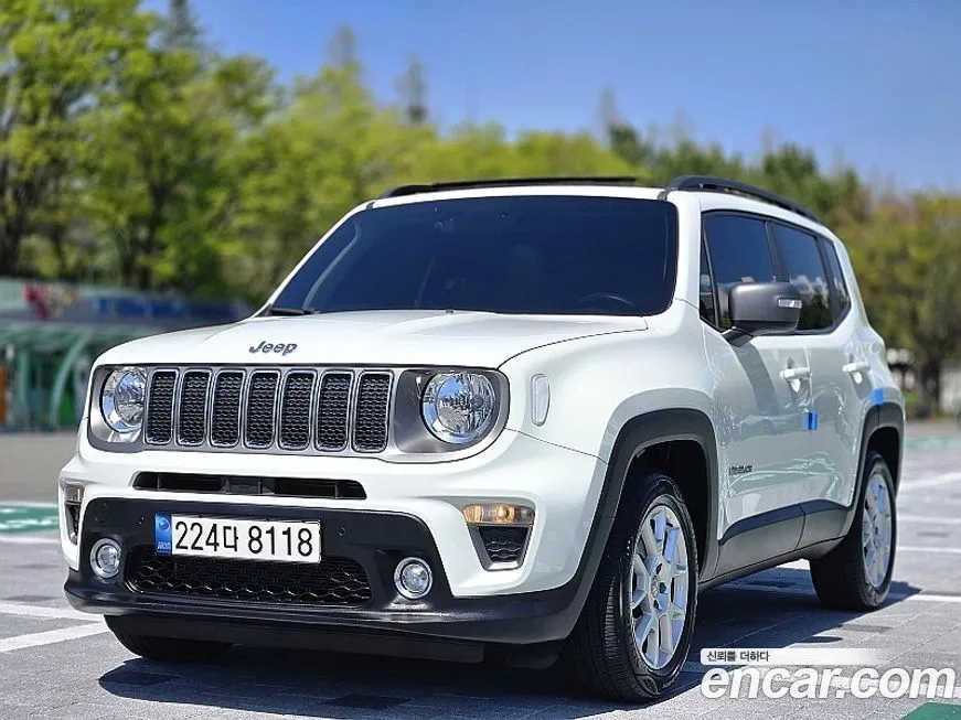 Jeep Renegade — фото 1