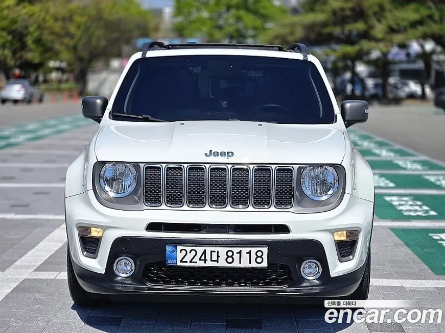 Jeep Renegade — фото 4