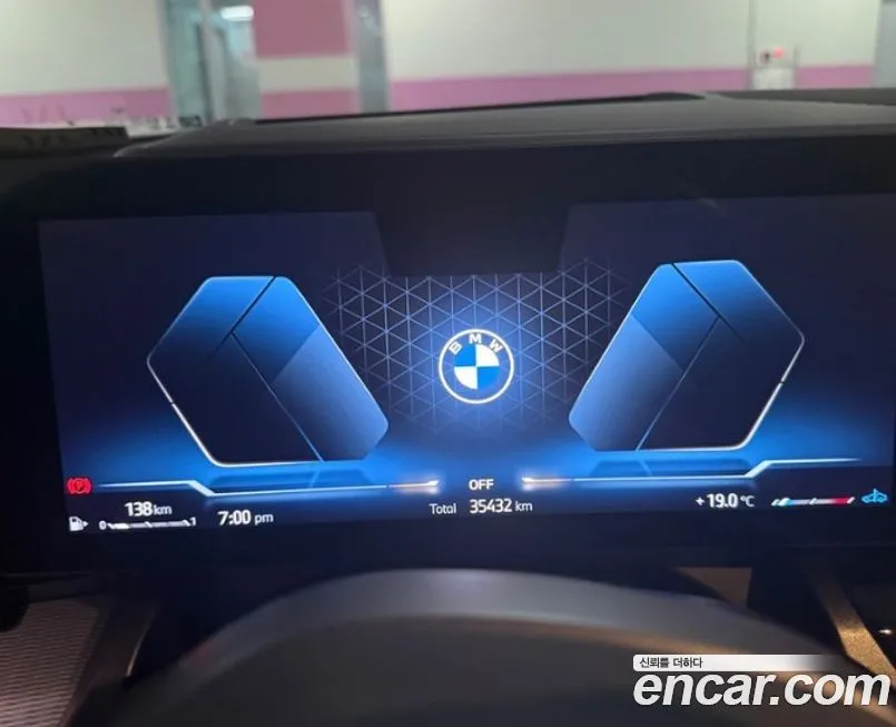 BMW 5-Series 2024 из KR, фото 4