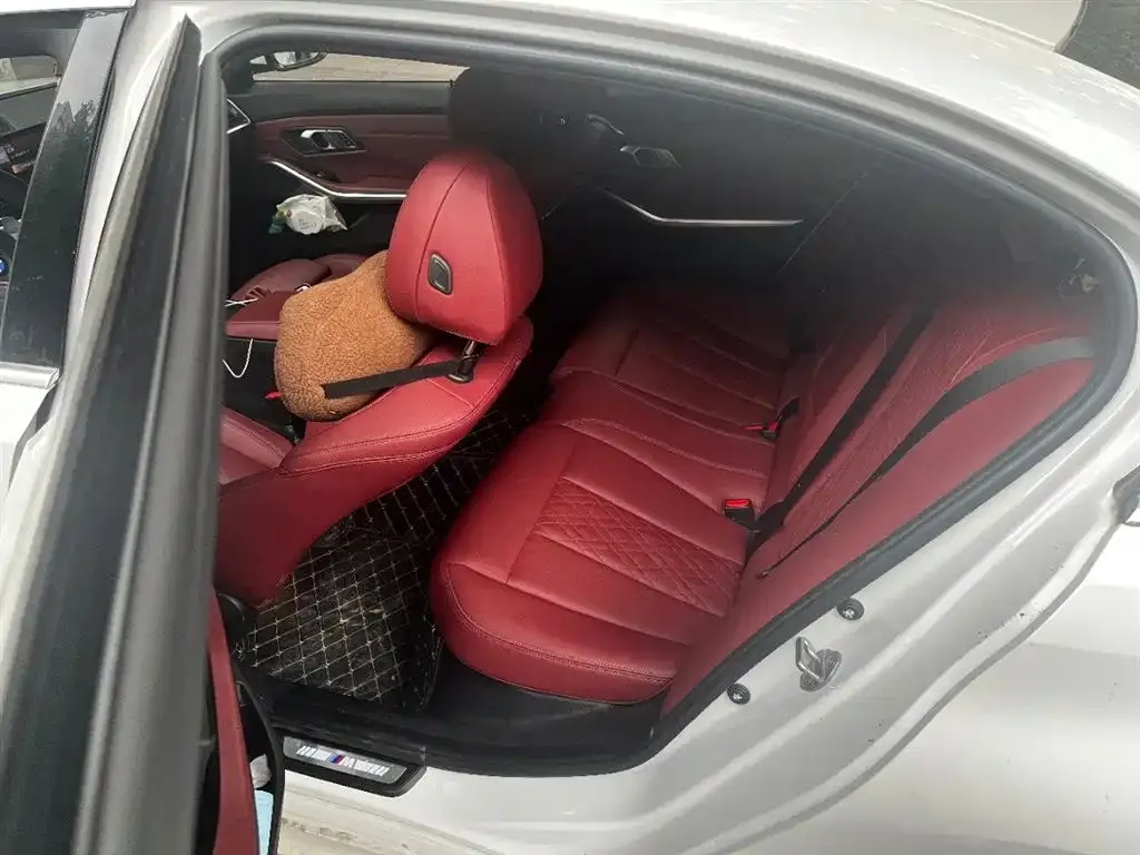 BMW 3 Series 2023 из CN, фото 4