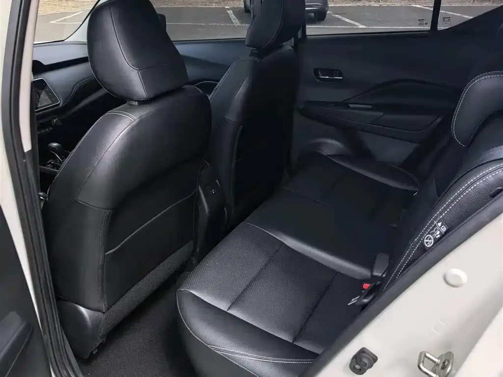 Nissan Kicks 2023 из CN, фото 2