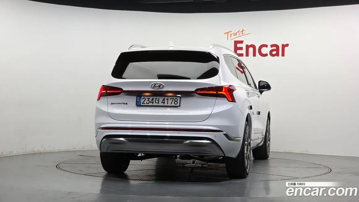 Hyundai Santafe — фото 3