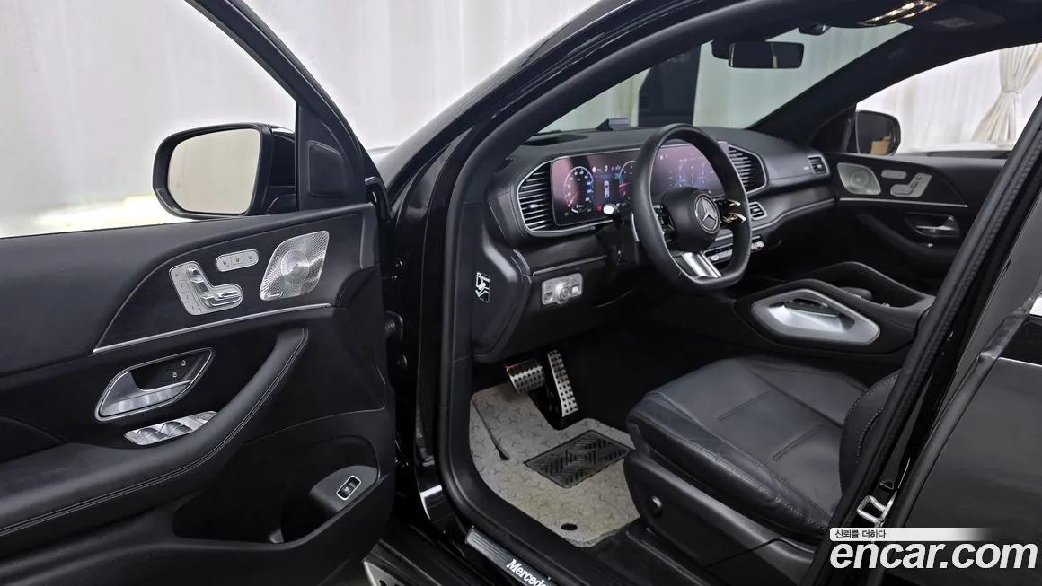 Mercedes-Benz GLE-Class — фото 10
