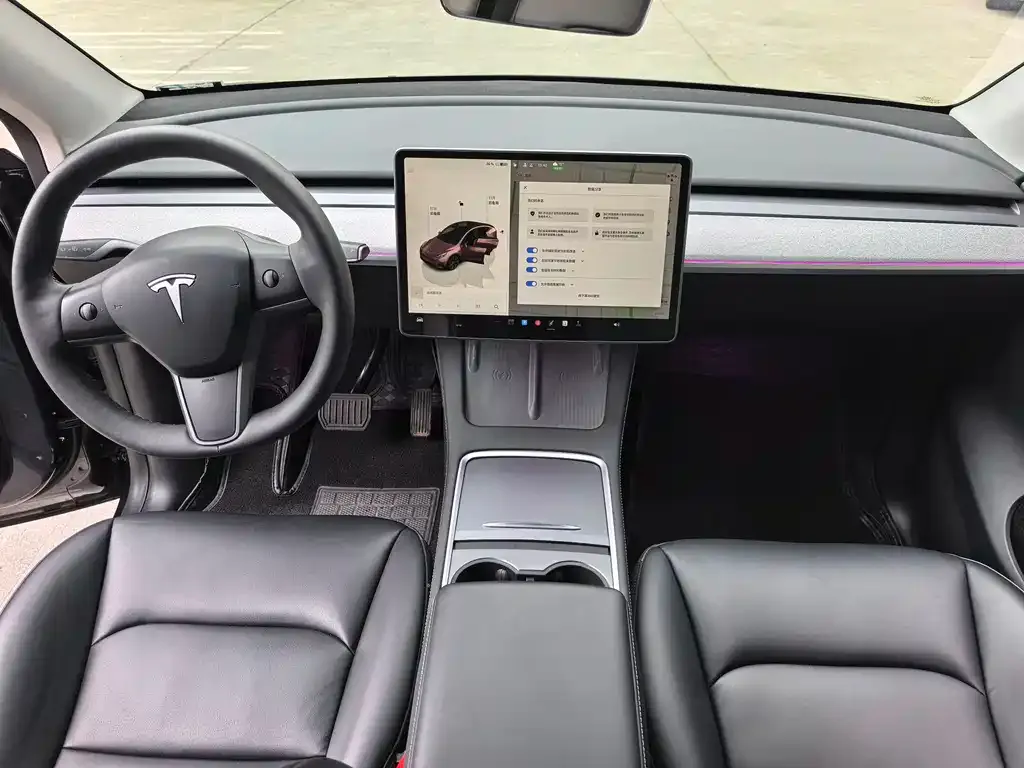 Tesla Model Y — фото 3