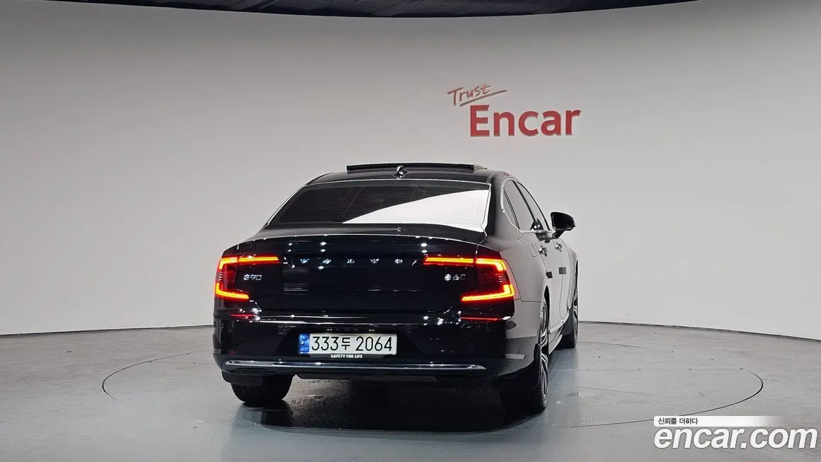 Volvo S90 2023 из KR, фото 5