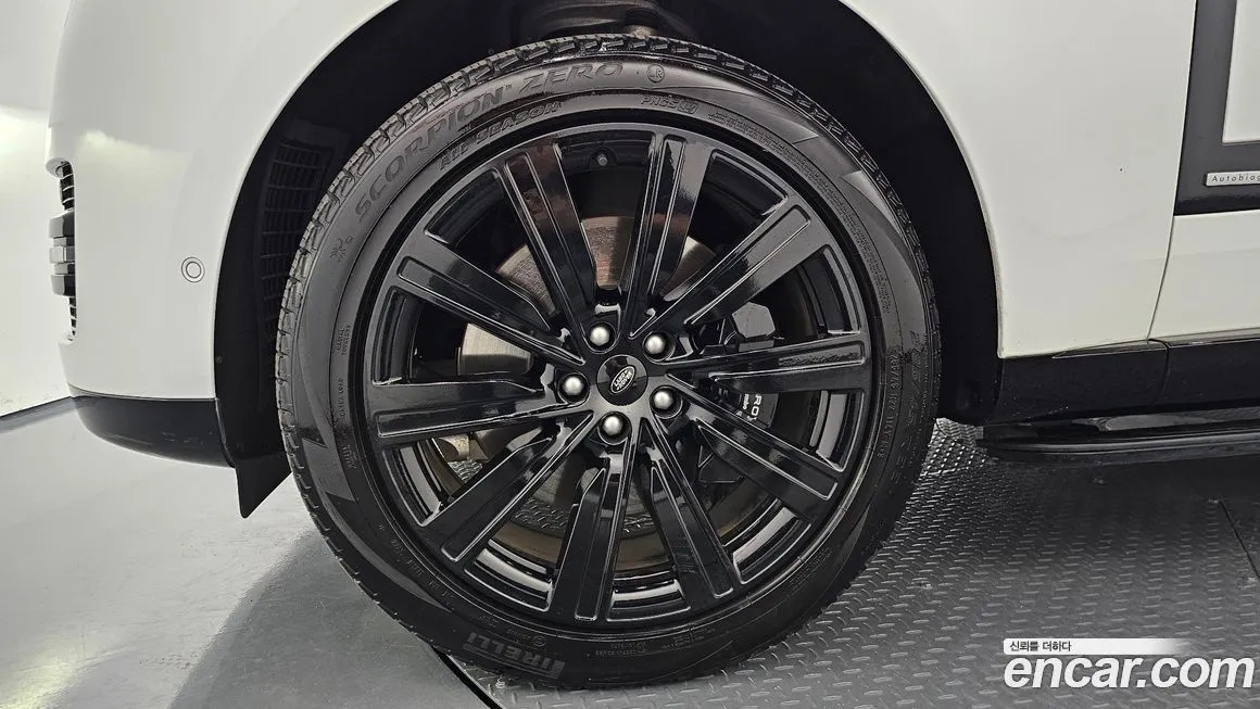 Land Rover Range Rover 2023 из KR, фото 10