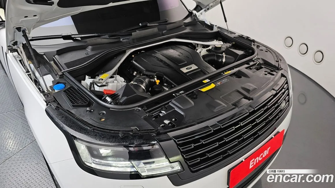 Land Rover Range Rover 2023 из KR, фото 9