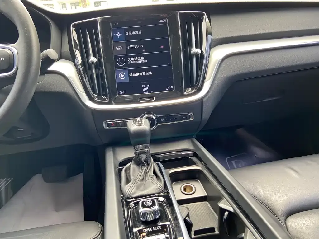 Volvo S60 2021 из CN, фото 7