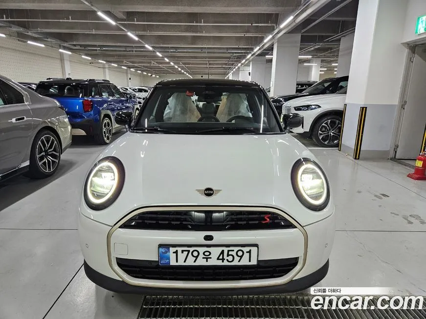 Mini Cooper 2026 из KR, фото 8