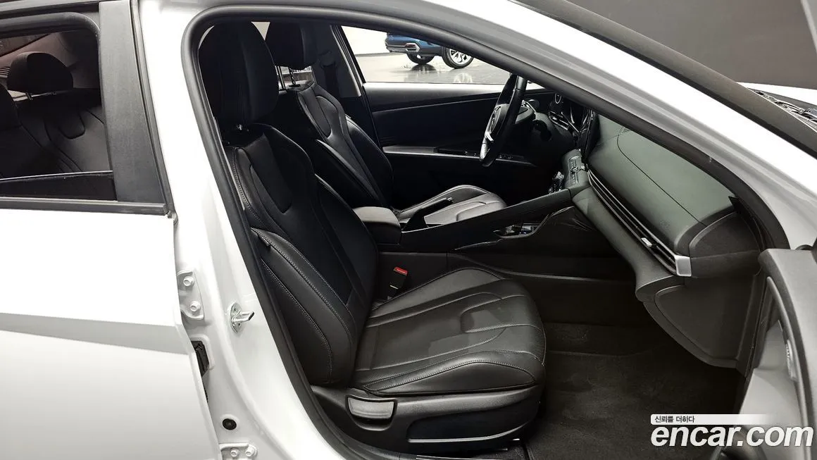 Hyundai AVANTE 2021 из KR, фото 8