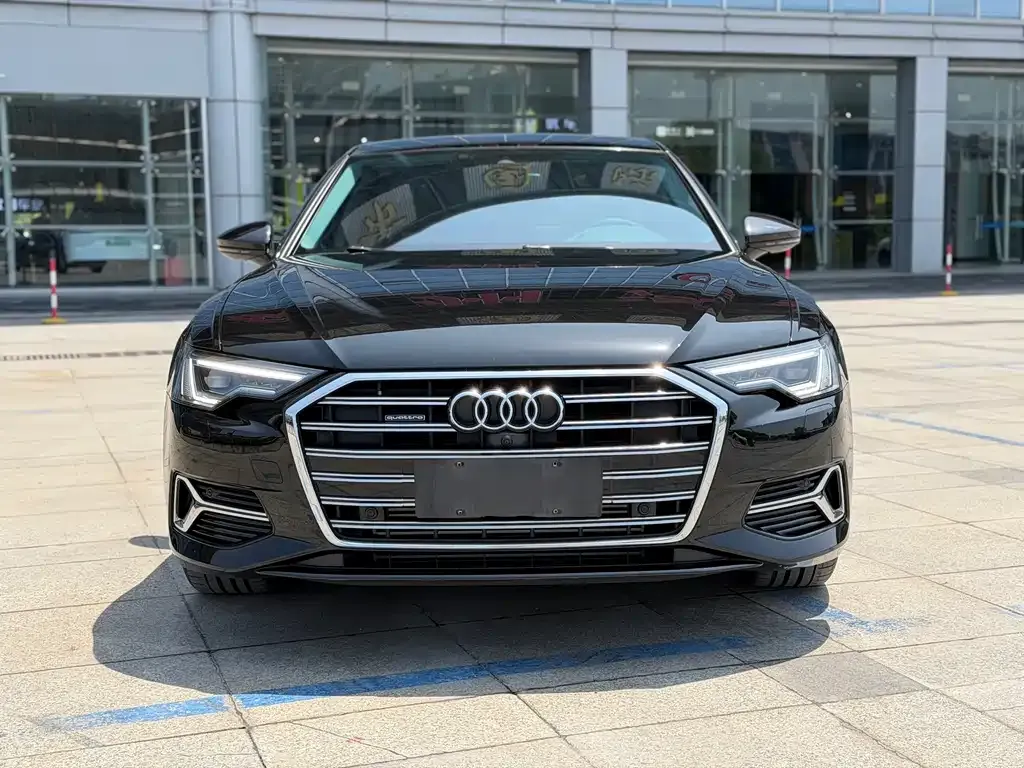 Audi A6L 2024 из CN, фото 9