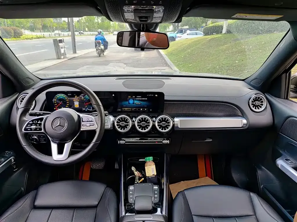Mercedes-Benz GLB 2023 из CN, фото 4