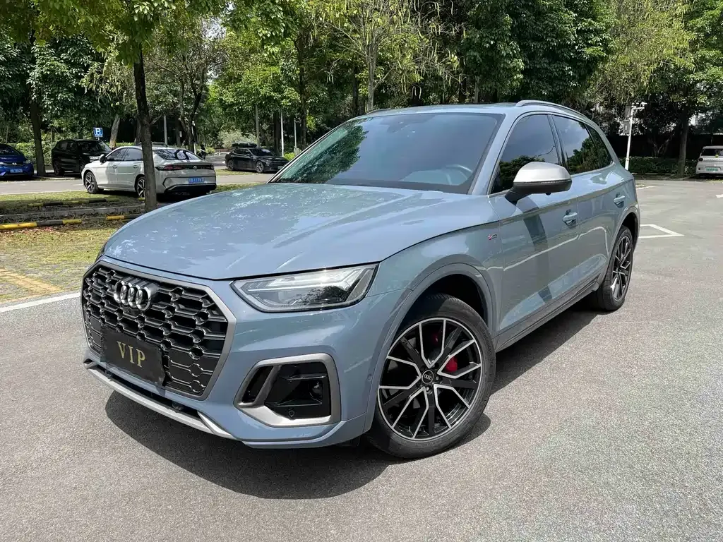 Audi Q5L 2022 из CN, фото 1