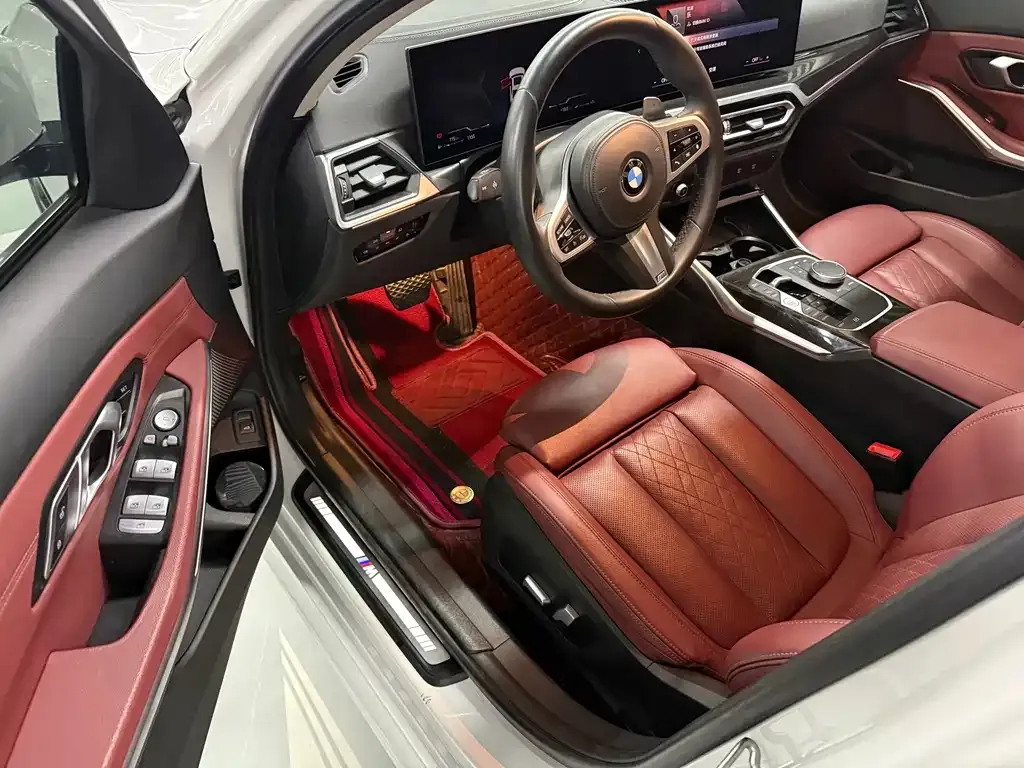 BMW 3 Series 2023 из CN, фото 3