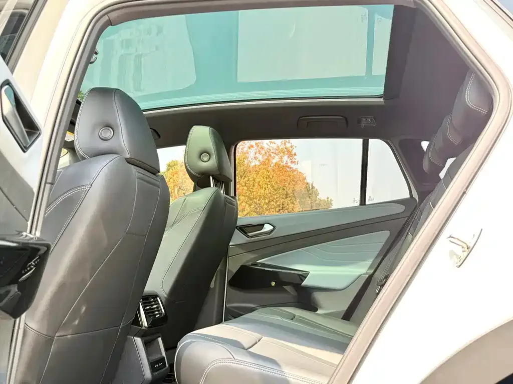 Volkswagen ID.4 X 2024 из CN, фото 6