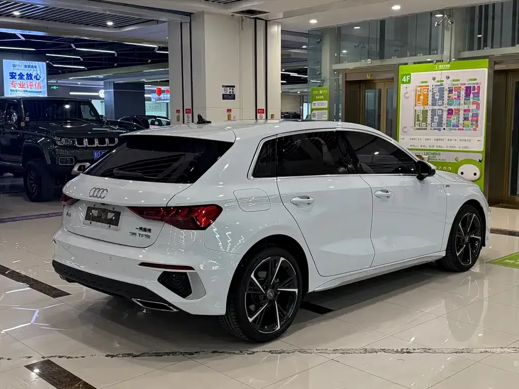 Audi A3 2021 из CN, фото 5