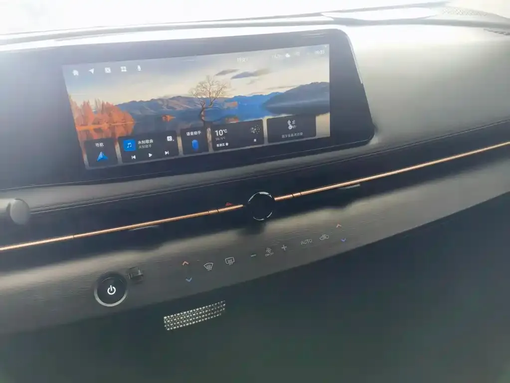 Nissan Ariya 2023 из CN, фото 2