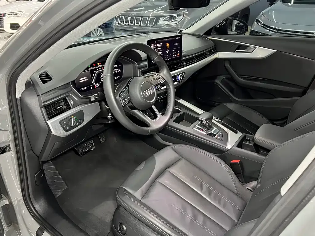 Audi A4 (Import) 2022 из CN, фото 4